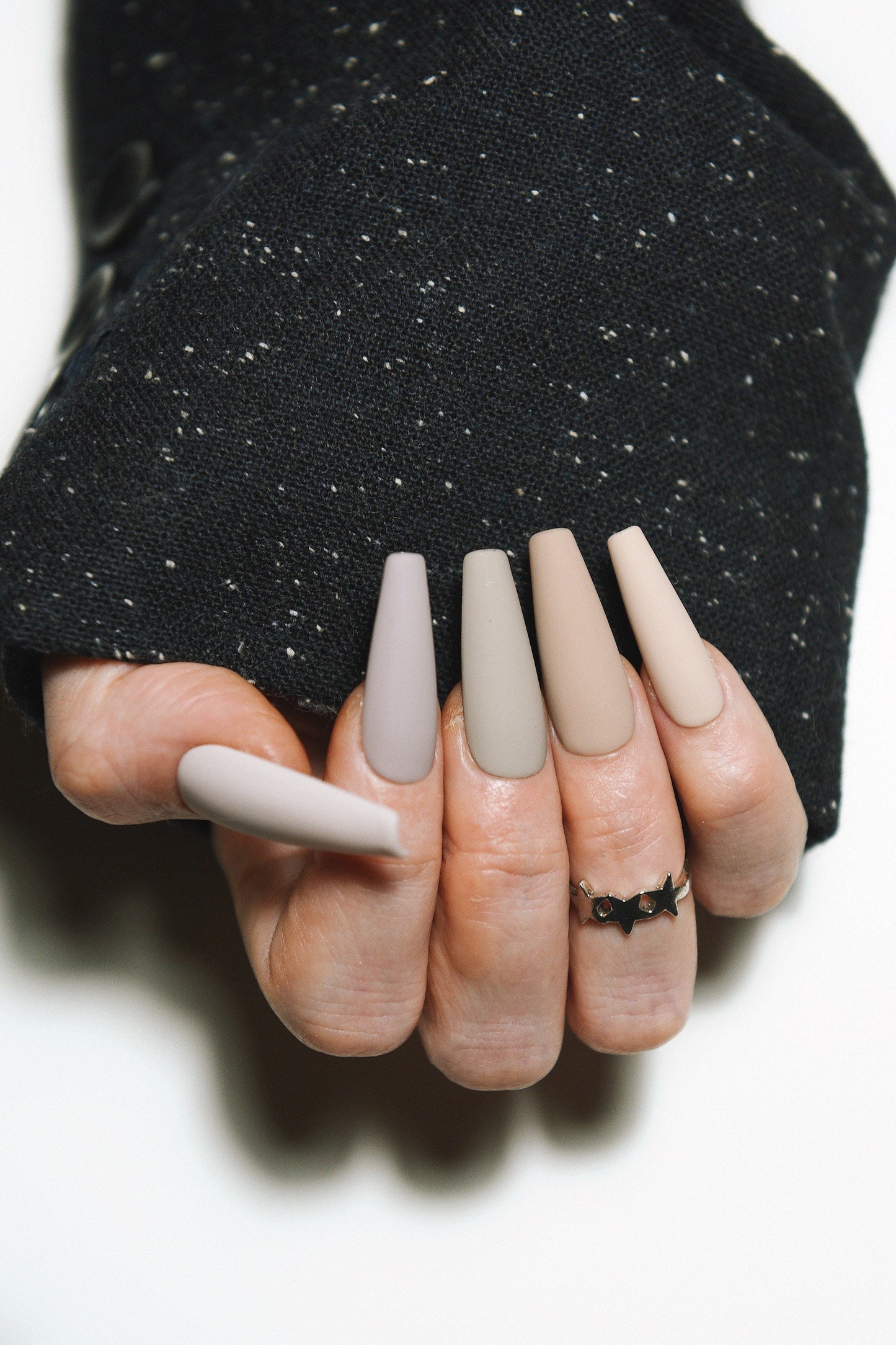 NUDE FADE MAUVE – Luxury Handmade Reusable Press On Nails