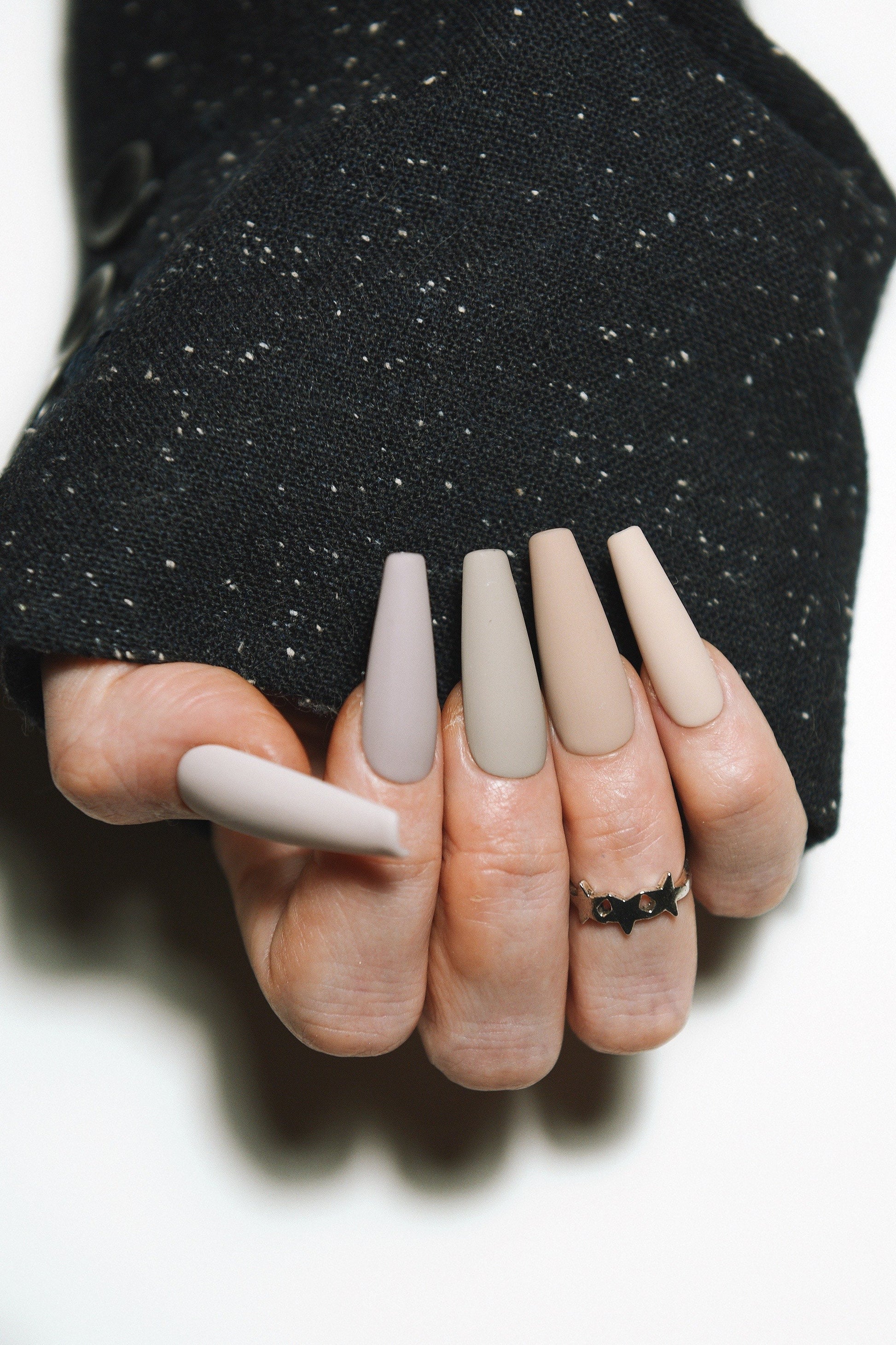 NUDE FADE MAUVE – Luxury Handmade Reusable Press On Nails