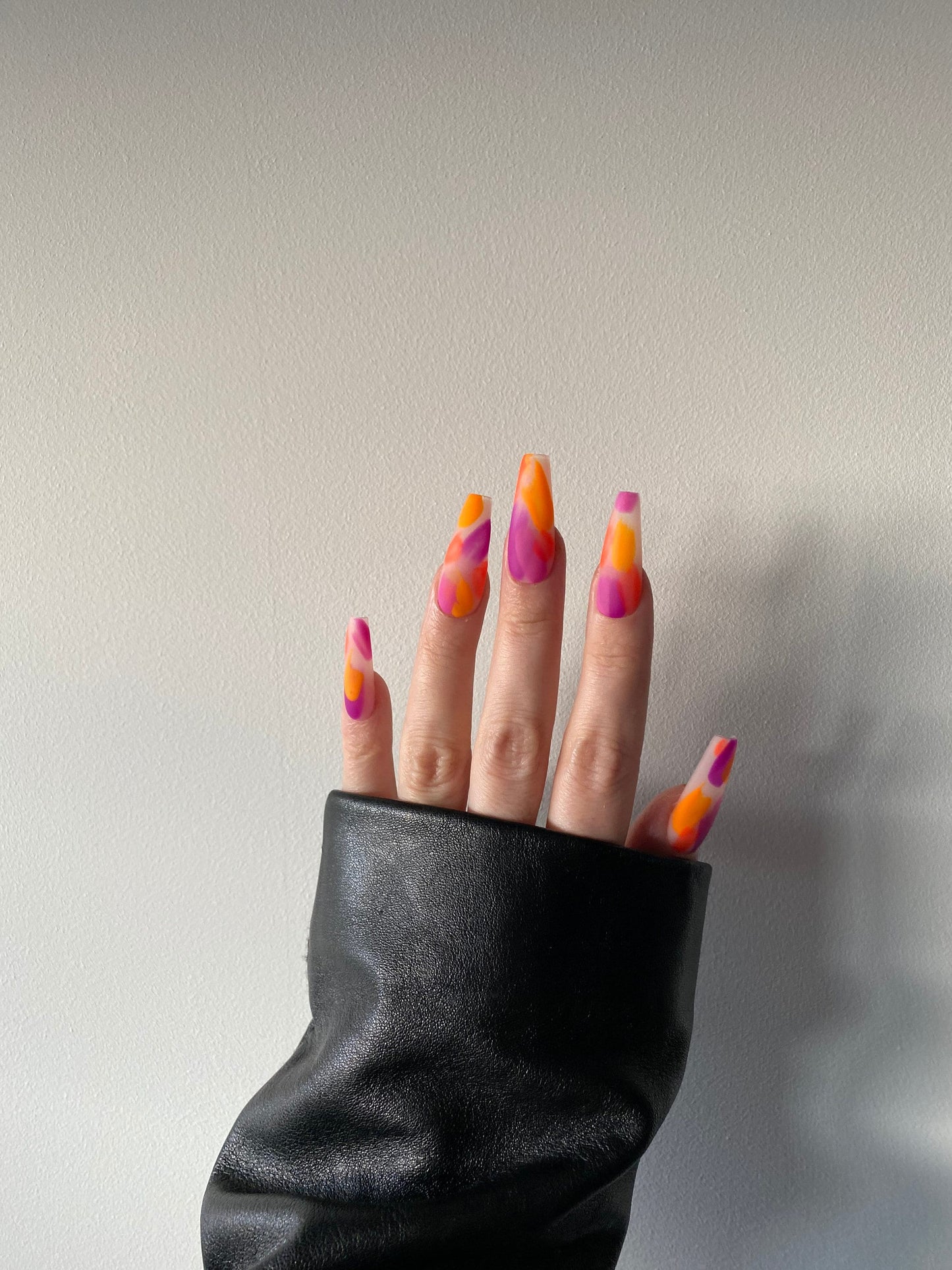 Primavera Brush Strokes Press On Nails – Handmade Luxury Reusable Coffin Nails