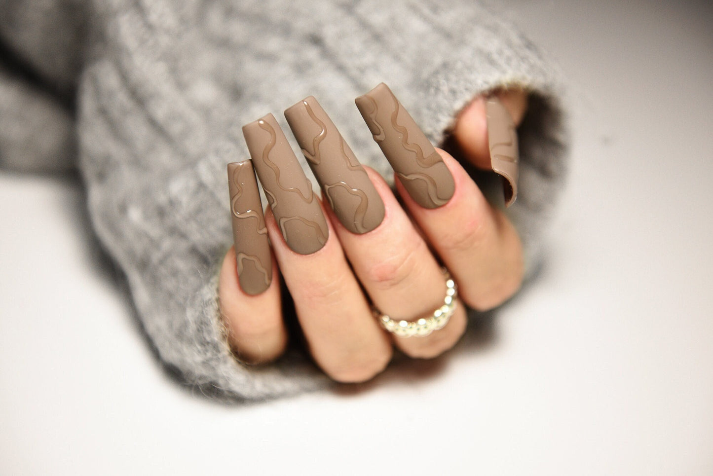 Warm Brown Clear Swirls – Luxury Handmade Reusable Press On Nails
