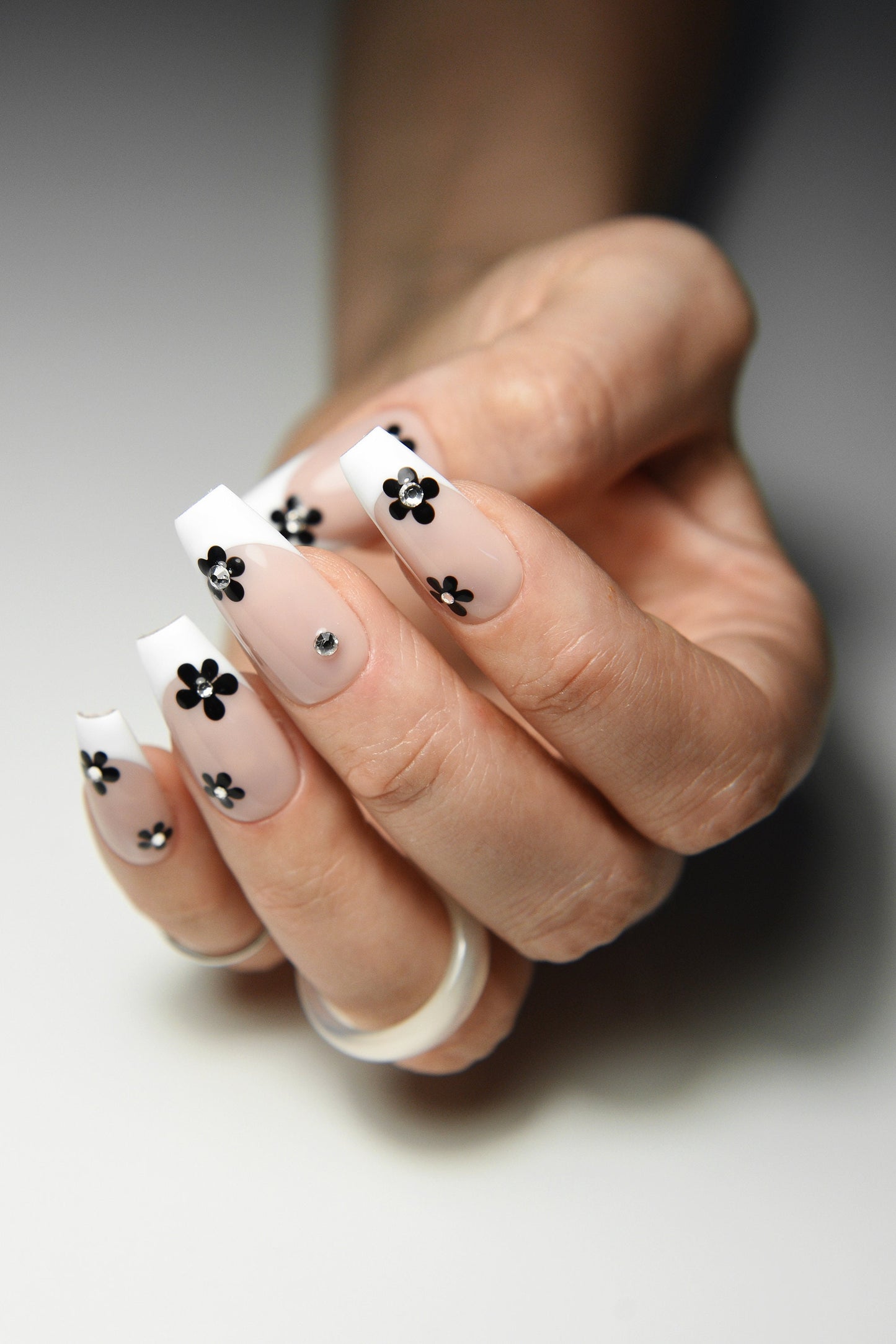 FLOWER FRENCH with RHINESTONES – Luxury Handmade Reusable Press On Nails