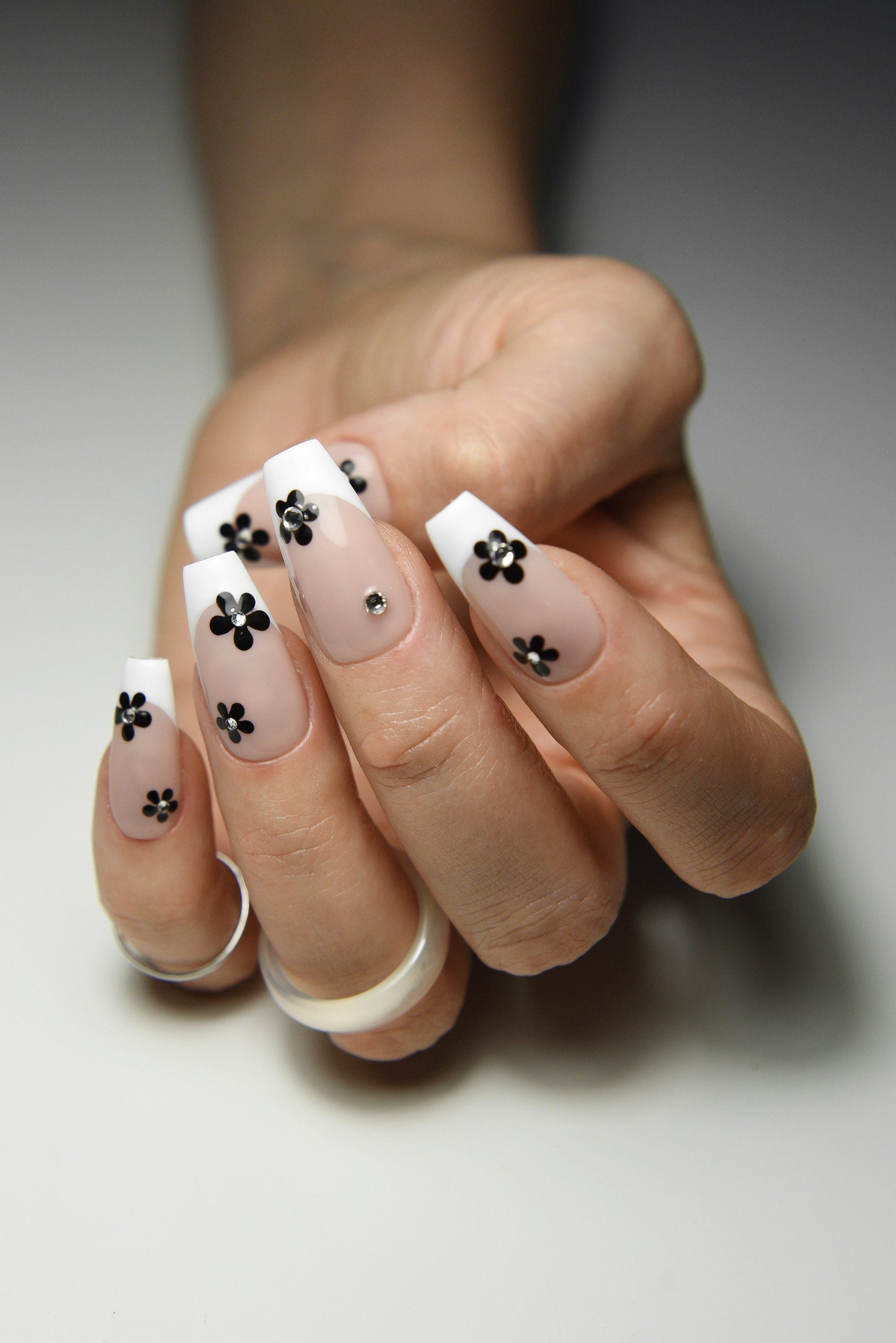 FLOWER FRENCH with RHINESTONES – Luxury Handmade Reusable Press On Nails