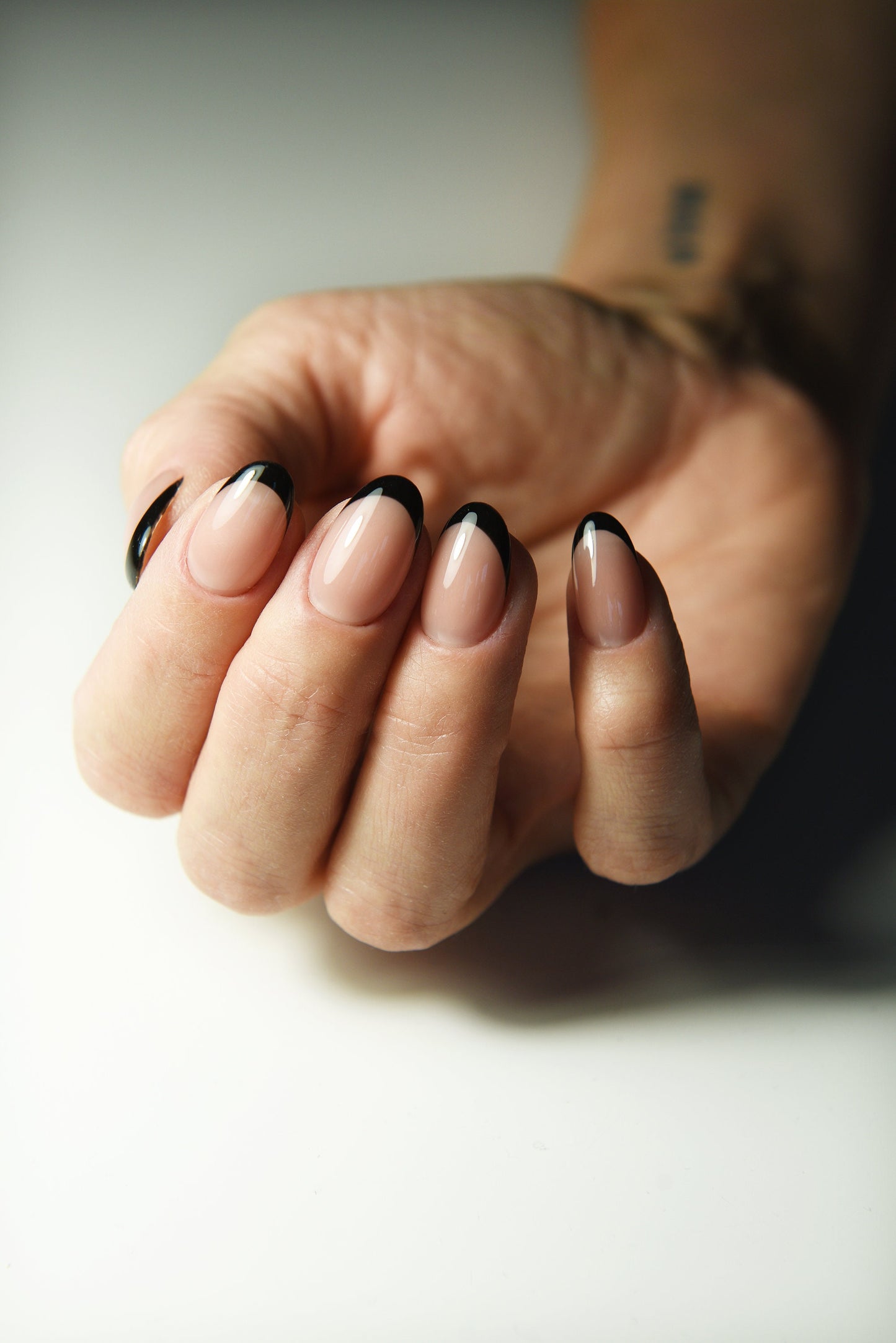 Royal French Press-On Nails | Thin Line Nude Old Money Style | Luxury Handmade Reusable Set | Custom Shape & Length