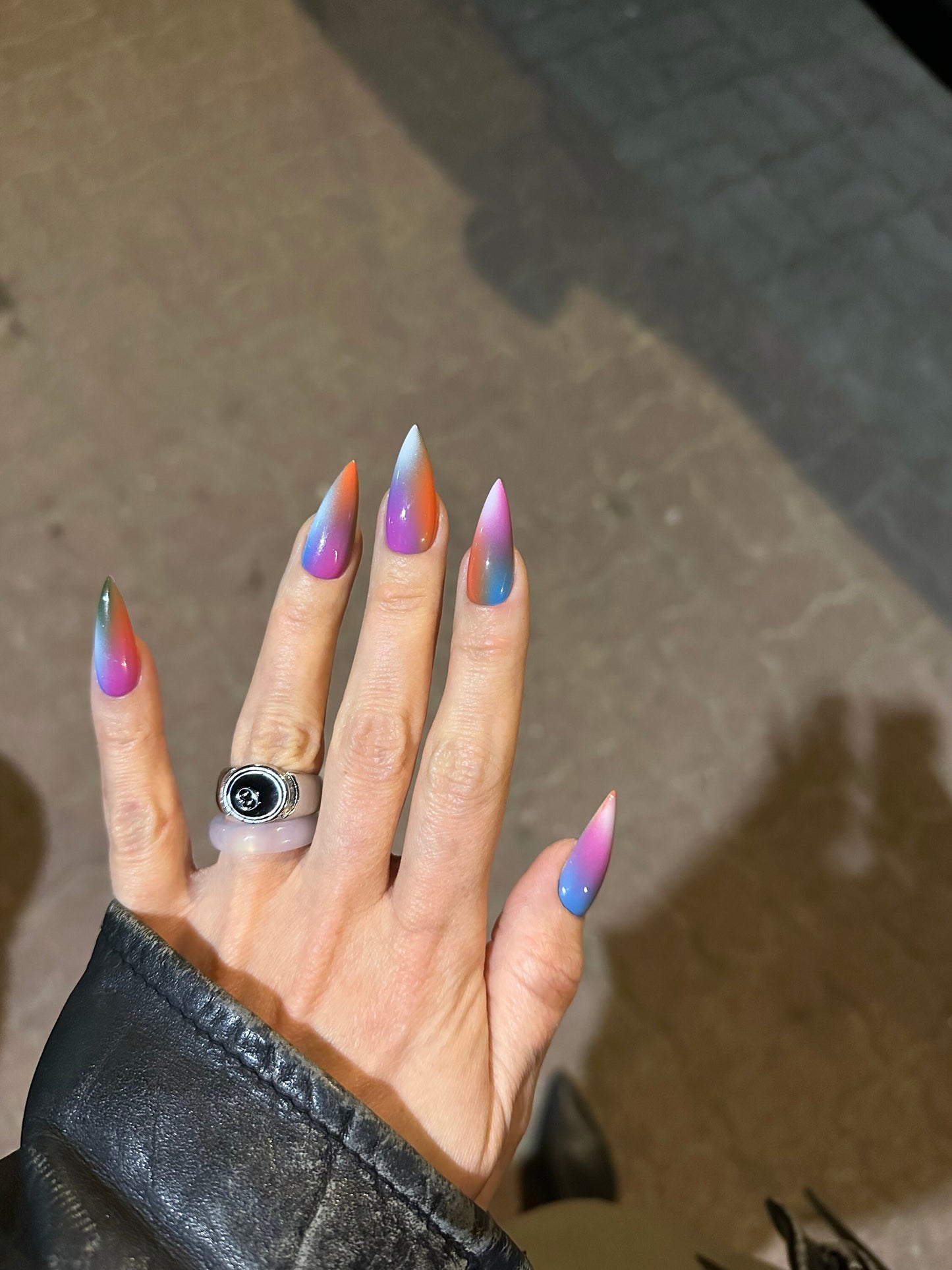 Aura Stains Press-On Nails – Handmade, Colorful, Reusable Nail Set