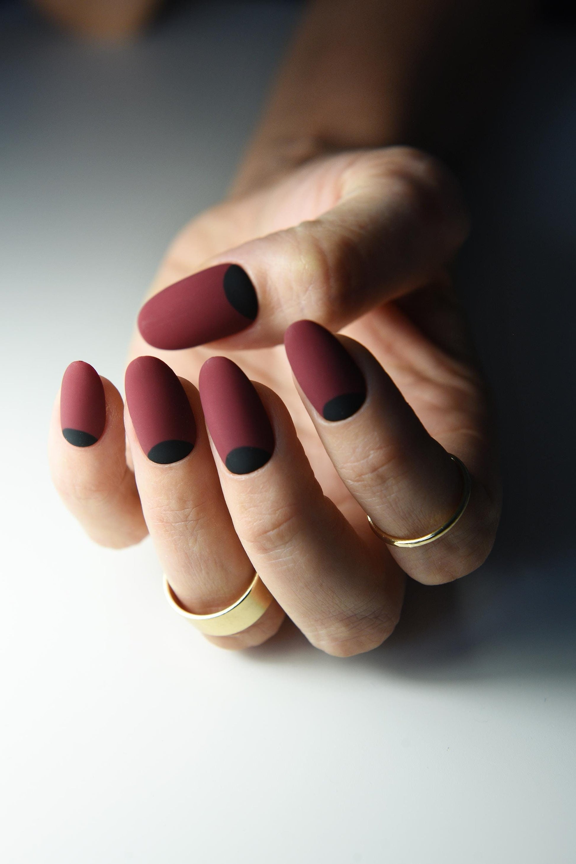 BURGUNDY WINE Press On Nails, for autumn, fall, cozy demure set, short oval nails, long stiletto, reusable, handmade personalised girl gift