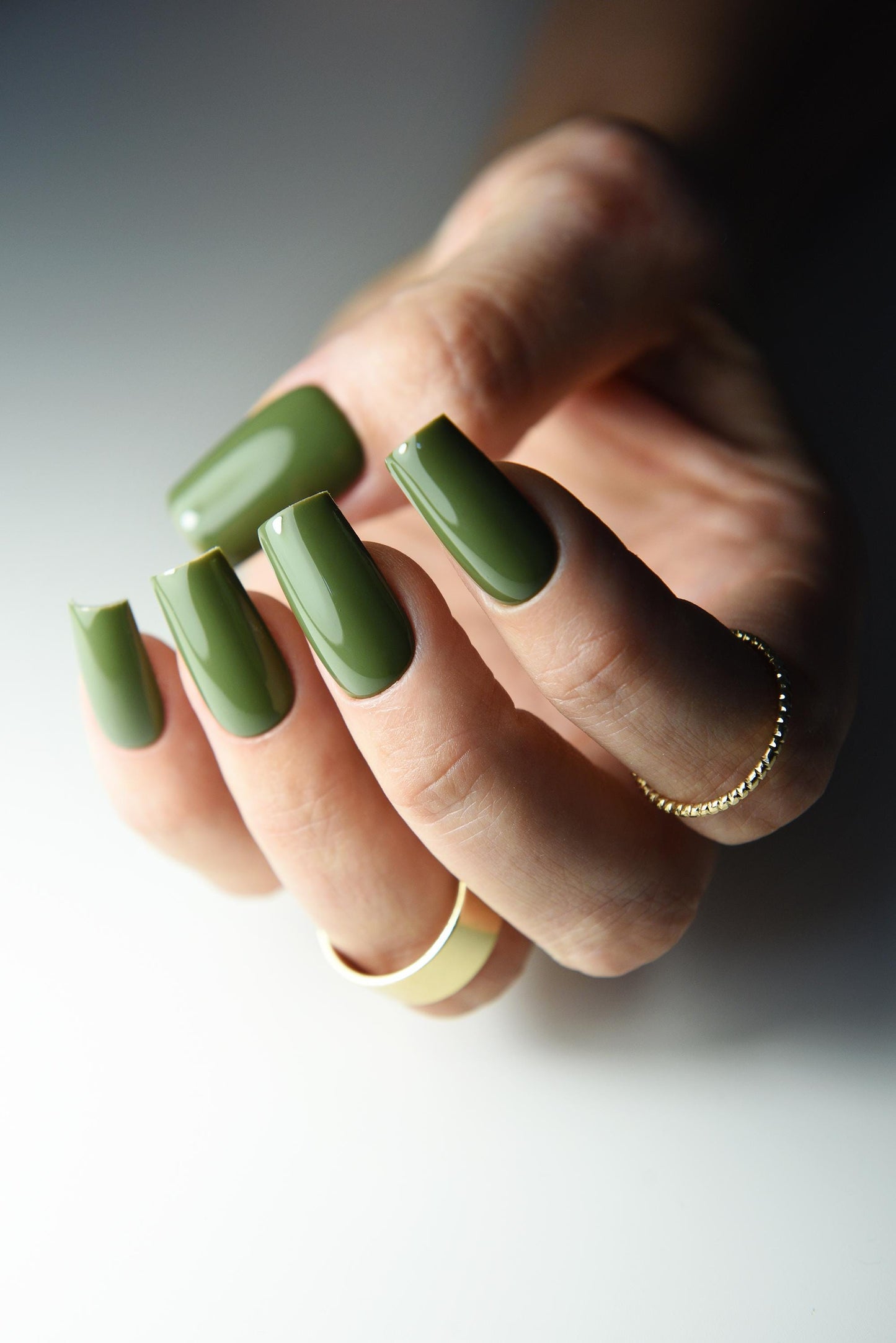 Autumn Green Press On Nails – Handmade Reusable Fall Set in Custom Lenght and Shape