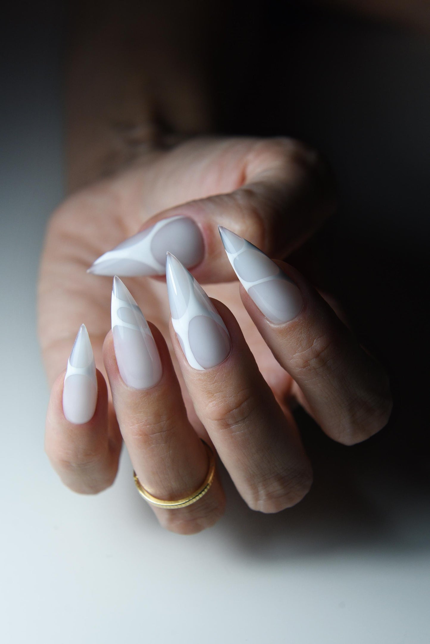 Y2K White Swirl Press-On Nails | Glossy Customizable Base | Retro Coquette Aesthetic | Handmade Reusable Set – Stiletto, Almond, Square, Coffin, Oval, Ballerina