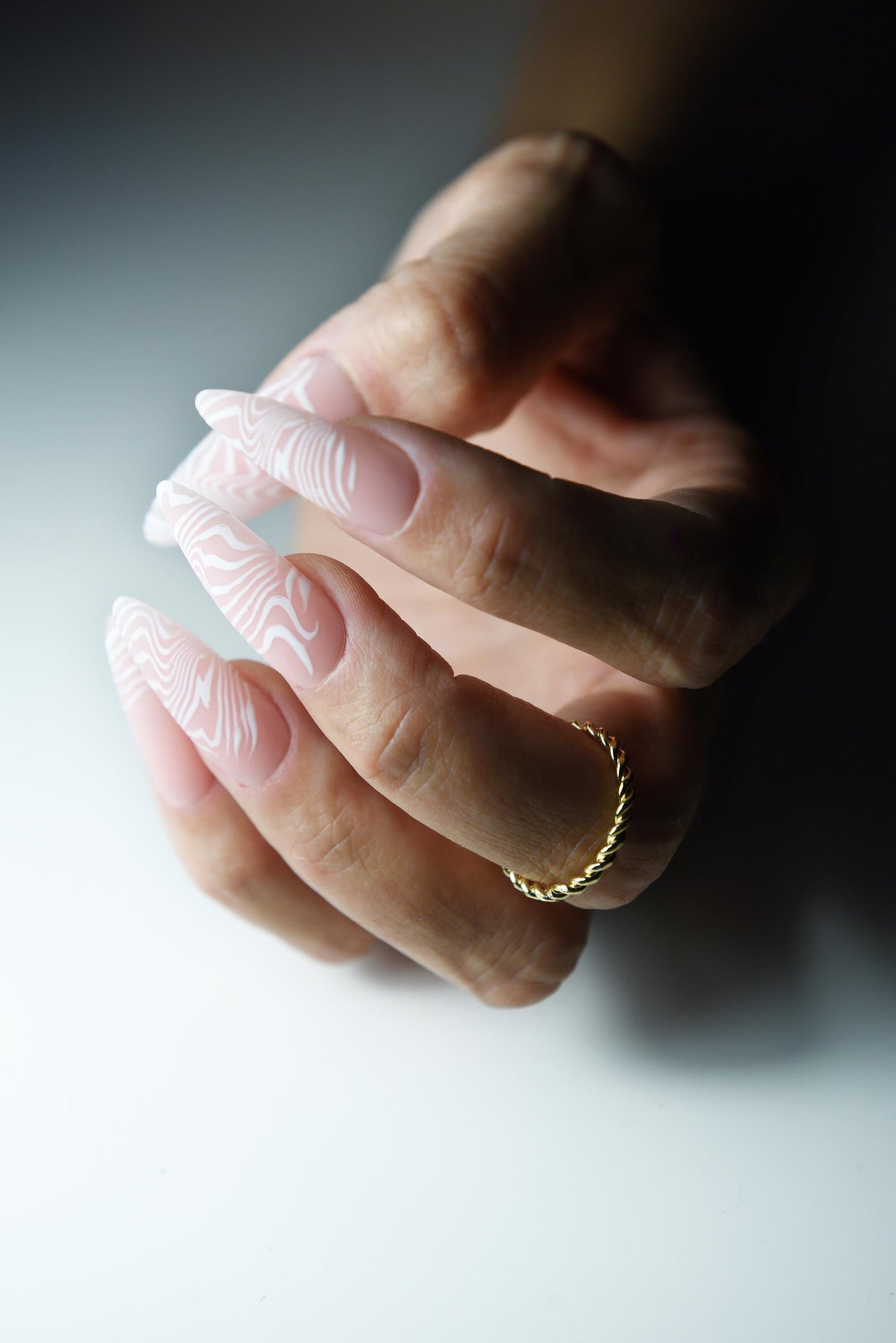 Zebra French Press-On Nails – Nude & White Safari Matte Set