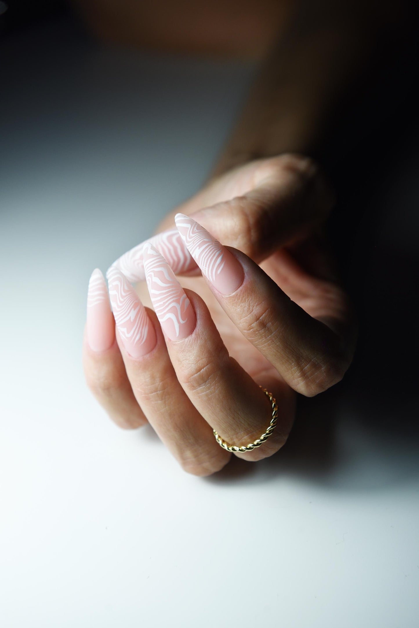 Zebra French Press-On Nails – Nude & White Safari Matte Set