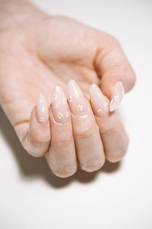 DAISY CLEAR PINK – Luxury Handmade Reusable Press On Nails