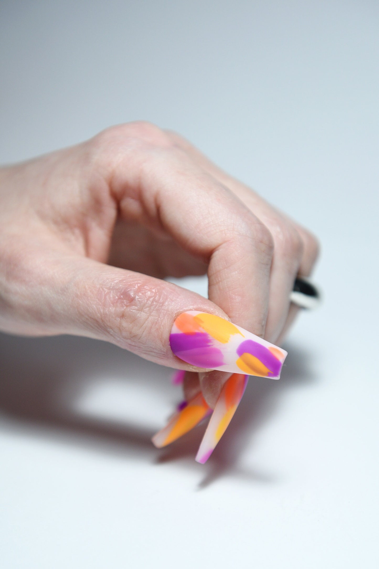 Primavera Brush Strokes Press On Nails – Handmade Luxury Reusable Coffin Nails