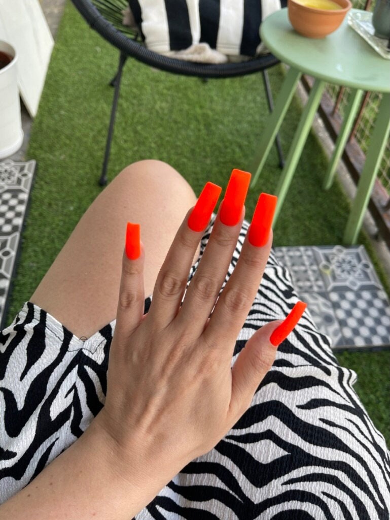 VIVID ORANGE – Luxury Handmade Reusable Press On Nails