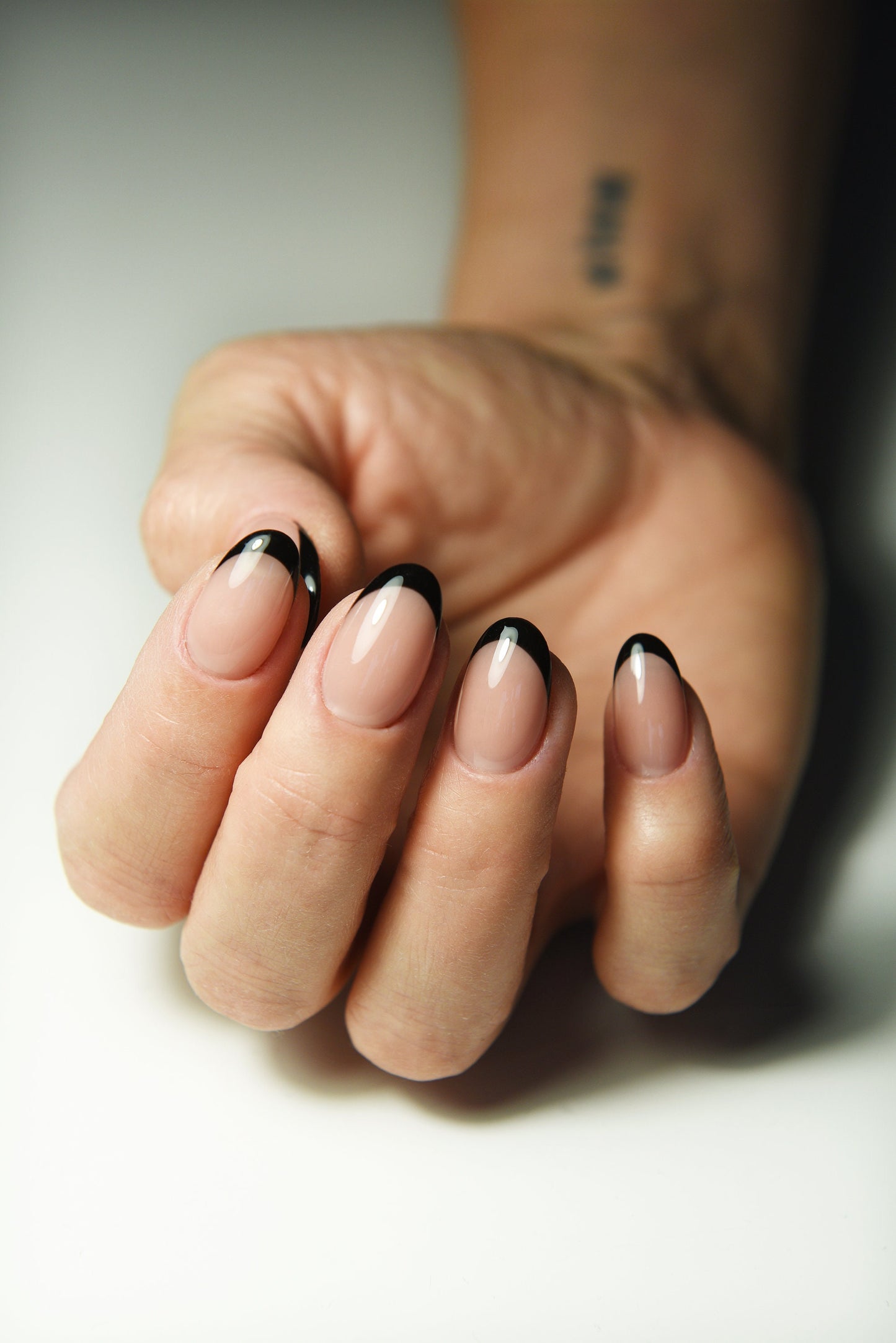 Royal French Press-On Nails | Thin Line Nude Old Money Style | Luxury Handmade Reusable Set | Custom Shape & Length