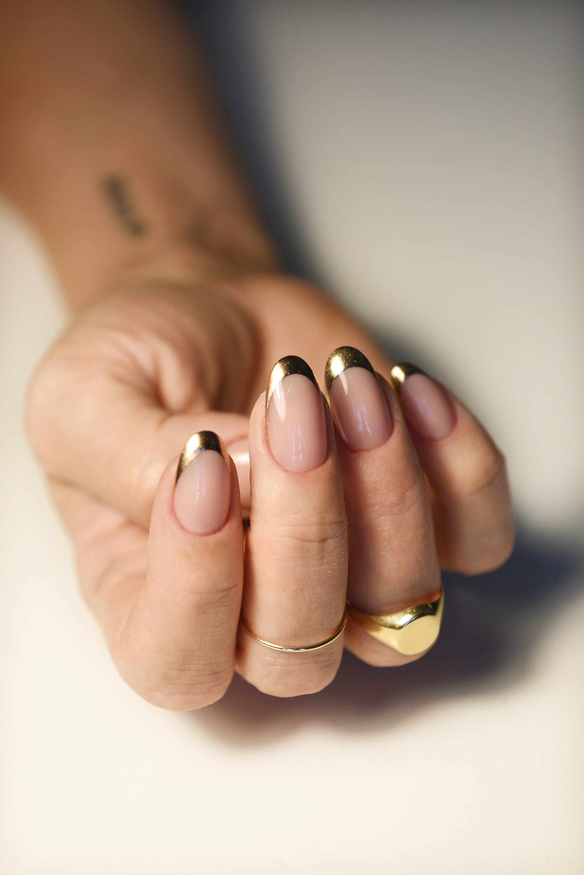 10pc Salon-Quality Gel Hardened Press-On Nails, Natural Look with Chic Golden French Tips – Upgrade Your Home Manicure Today!