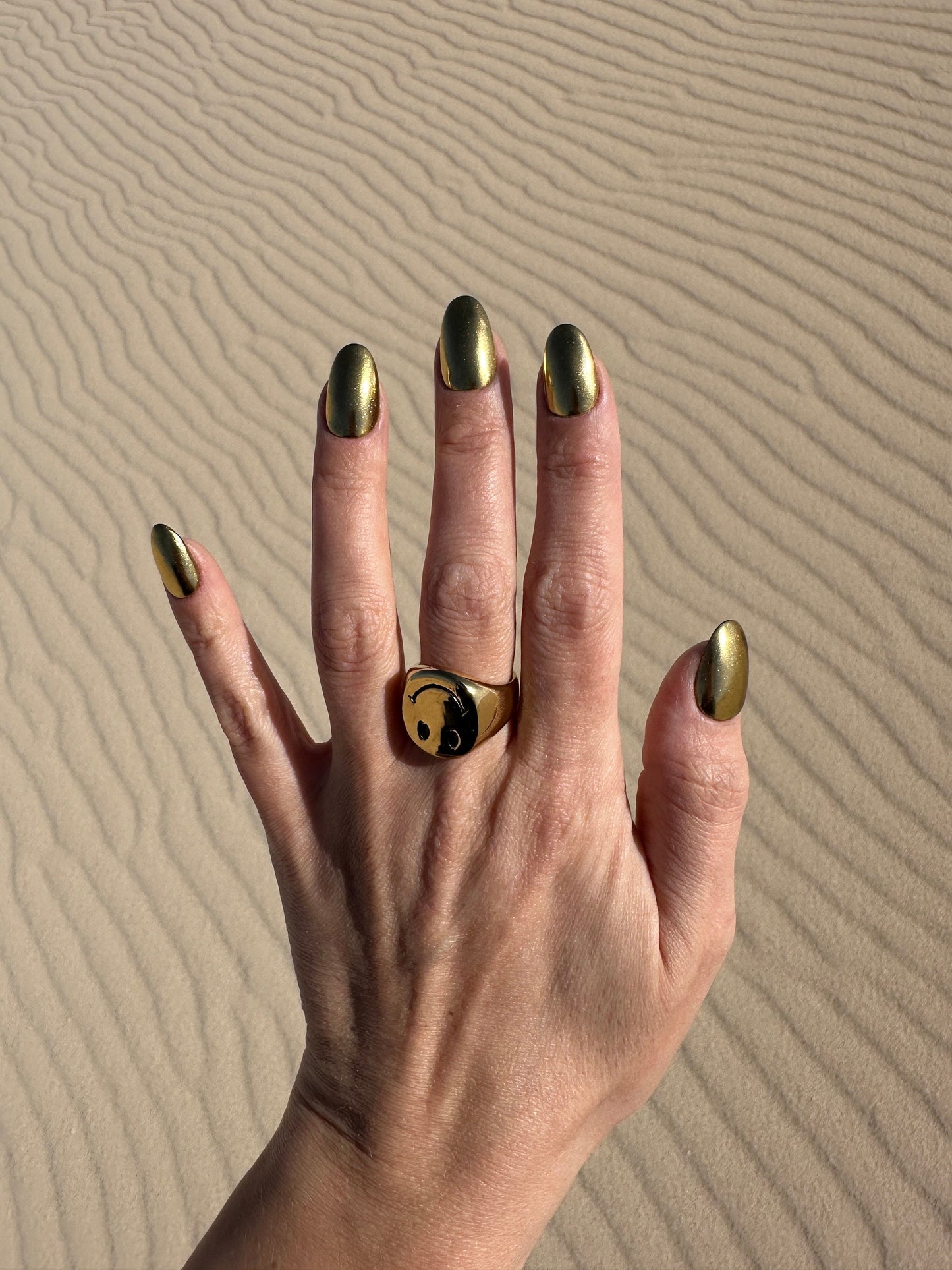 Mirror Gold Press-On Nails – Chrome Look | Handmade Reusable Set