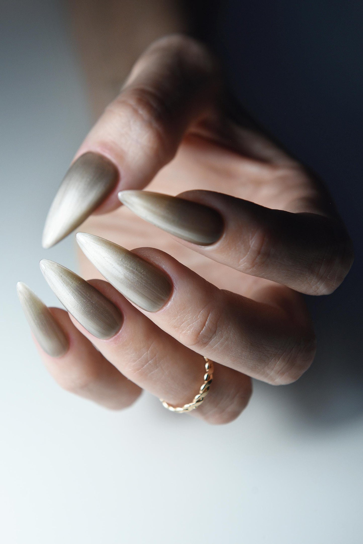 COLD STEEL Nude Shiny Press On Nails | Cat Eye Set Salon Quality | Gel pressons | Acrylic Quality | Gift For Date | Stiletto Acrylic Like