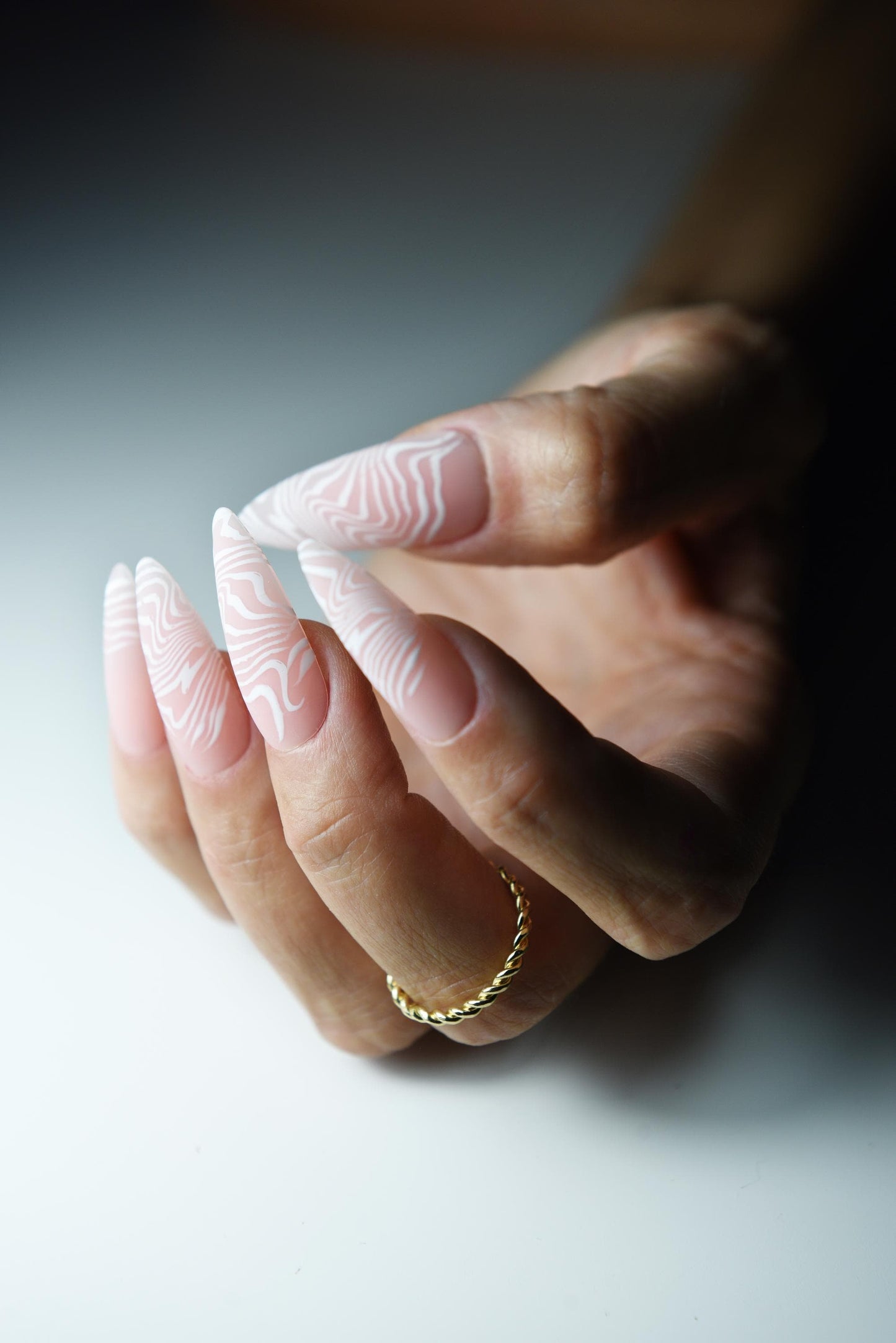 Zebra French Press-On Nails – Nude & White Safari Matte Set