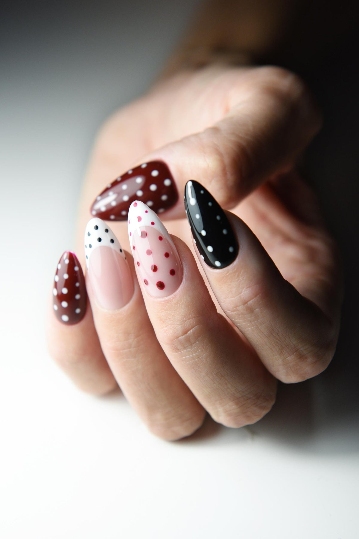Parisian Polka Dot Press-On Nails – Chocolate, Black & Pink